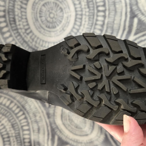 Vionic Womens Ronan Black Ankle Boots size 9 Medium (B,M) - Picture 5 of 10